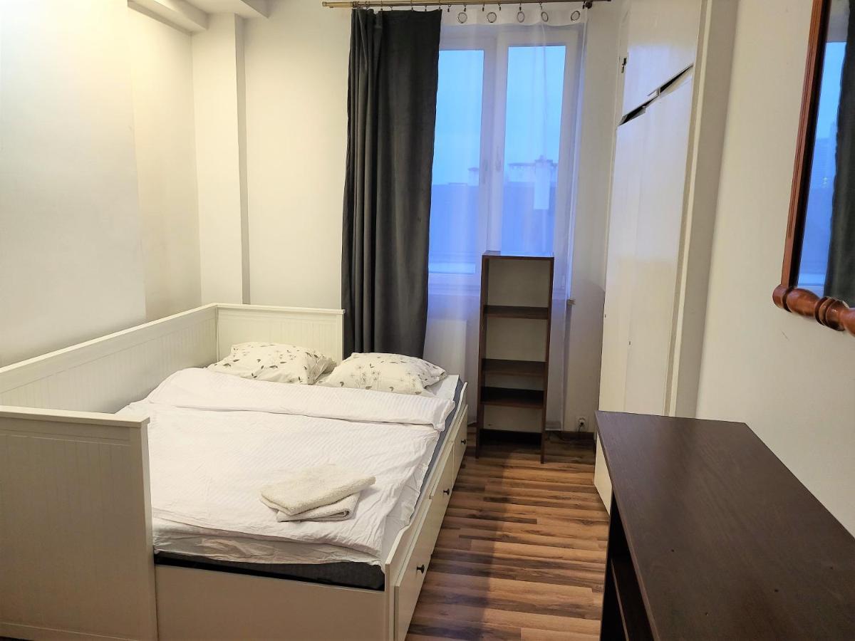 Apartroom Royal Near Plac Konstytucji Dnf Varsó Kültér fotó